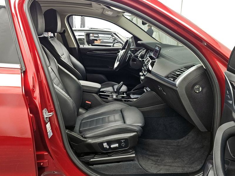 2019 BMW X4 xDrive20d xLine photo 11