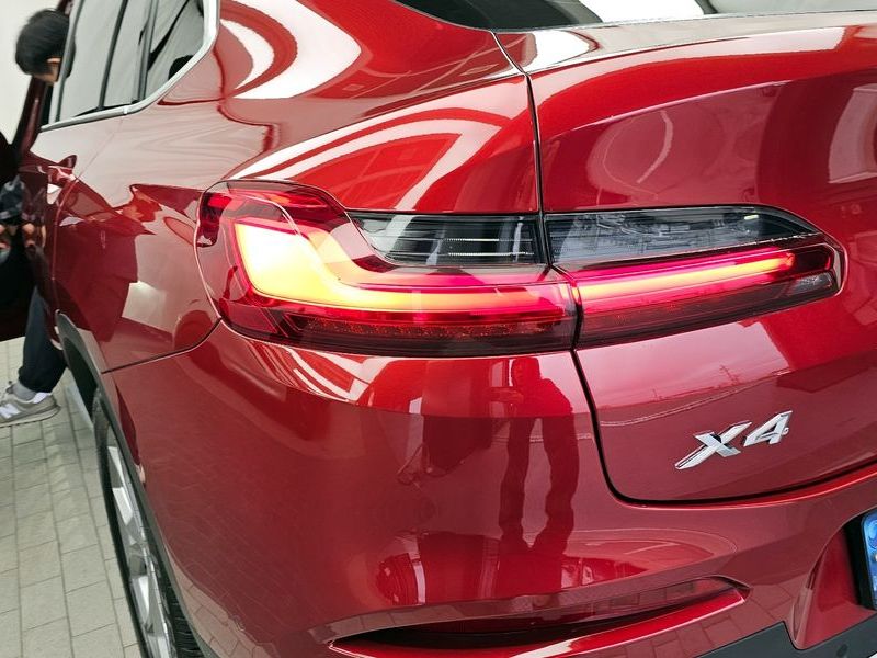 2019 BMW X4 xDrive20d xLine photo 23