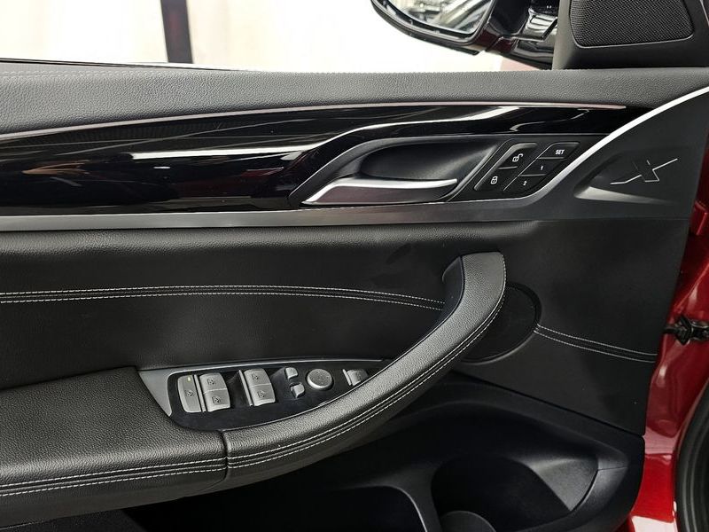 2019 BMW X4 xDrive20d xLine photo 29