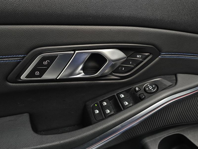 2019 BMW 3 Series 320d xDrive M Sport photo 8
