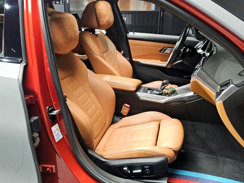 2019 BMW 3 Series 330i M Sport photo 12