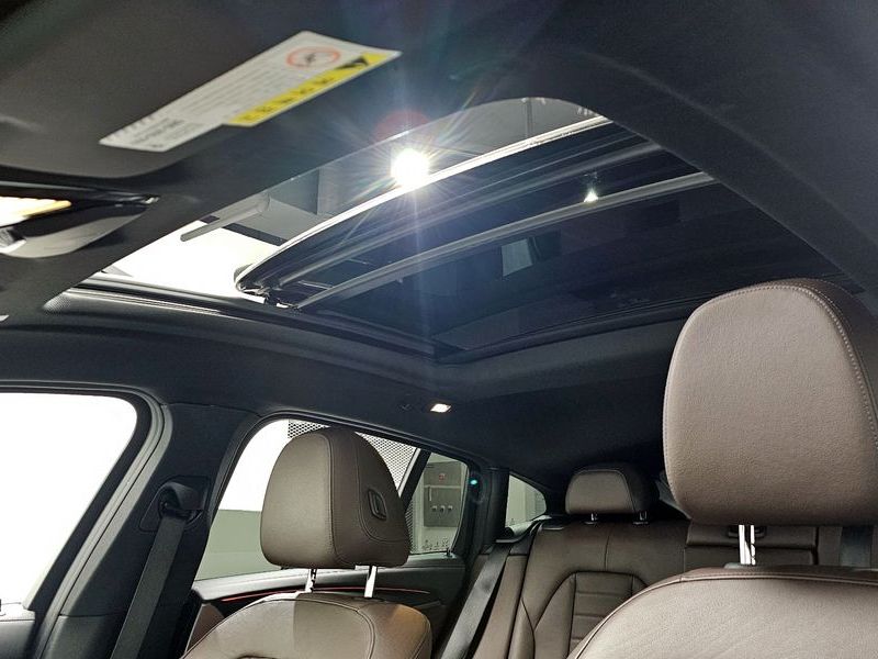 2019 BMW X4 xDrive30d M Sport X photo 17
