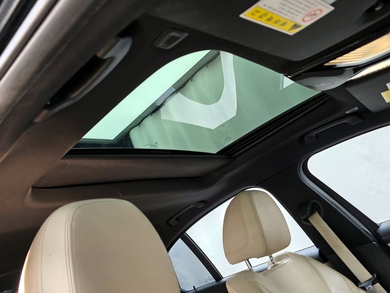 2019 BMW 3 Series 330i M Sport photo 17