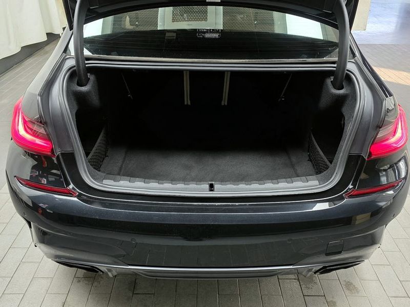 2019 BMW 3 Series 330i M Sport photo 20