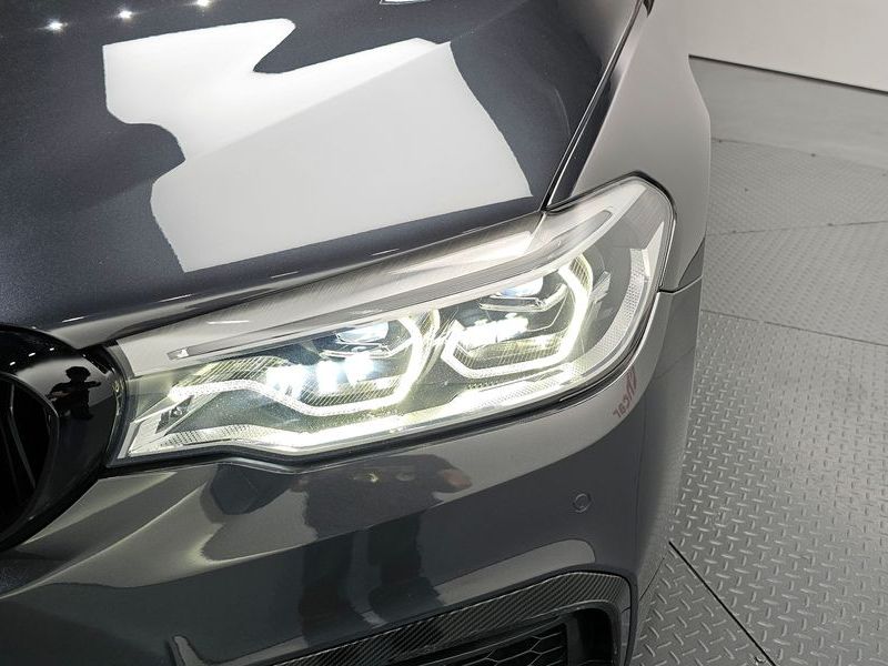 2018 BMW 5 Series 530i M Sport Package Plus photo 22