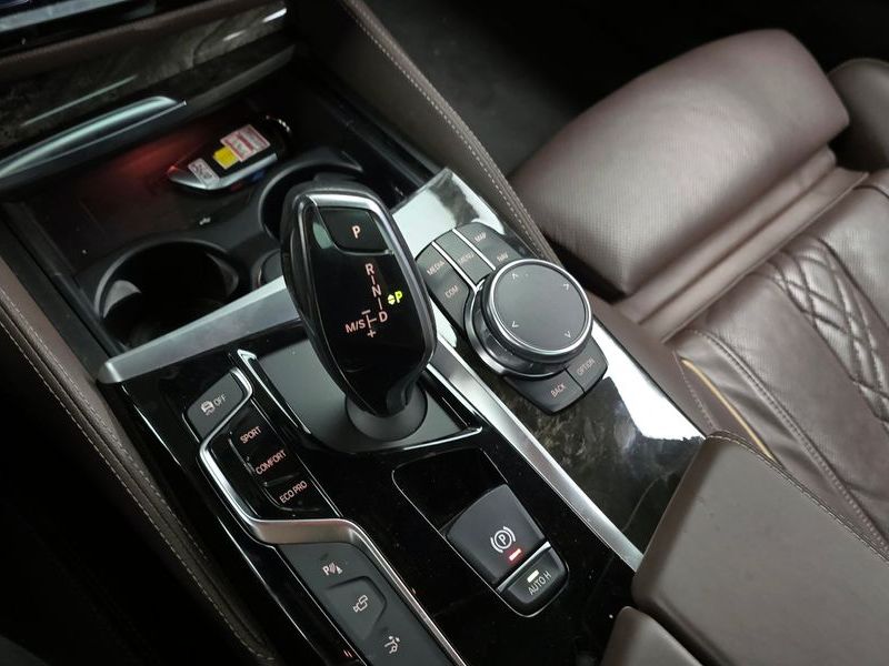 2018 BMW 6시리즈 GT 640i xDrive M Sport photo 9