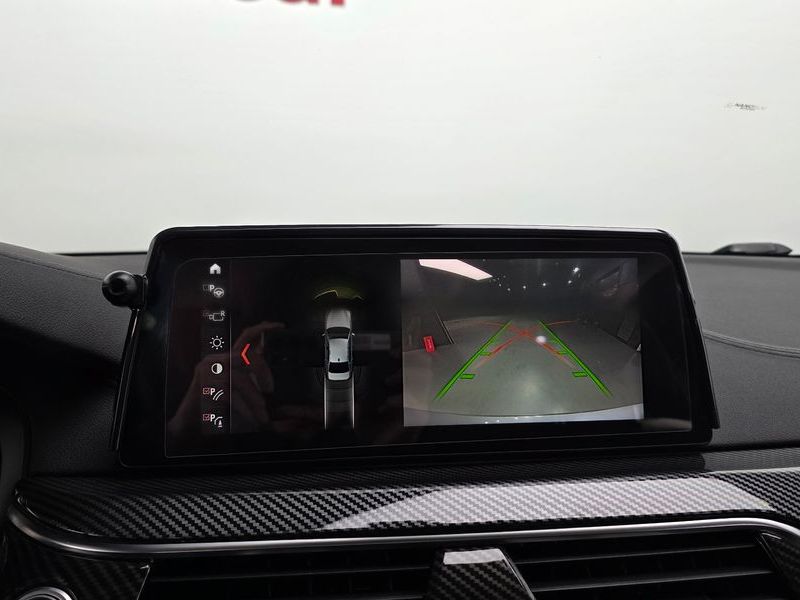 2018 BMW 5 Series 530i xDrive Luxury Plus photo 15