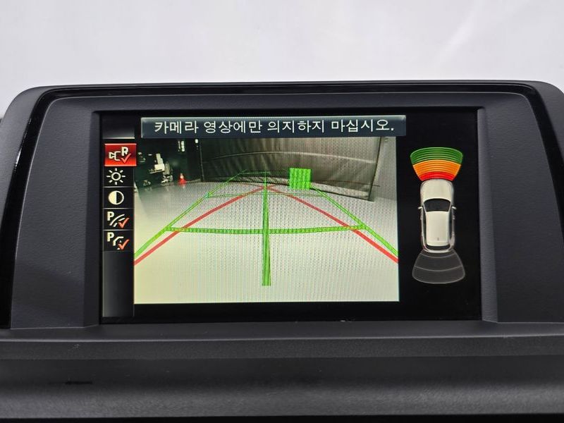 2016 BMW 1시리즈 118d Sport 5Door photo 15