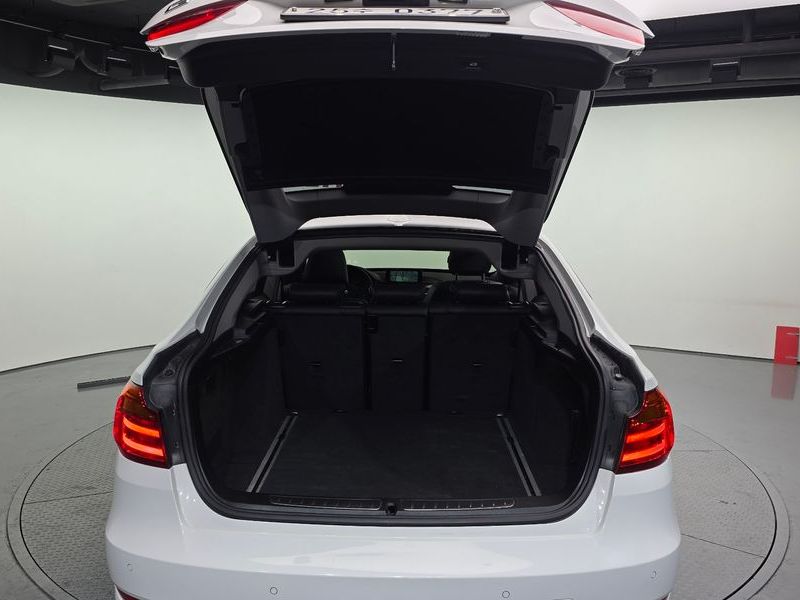 2016 BMW 3 Series GT 320d photo 20