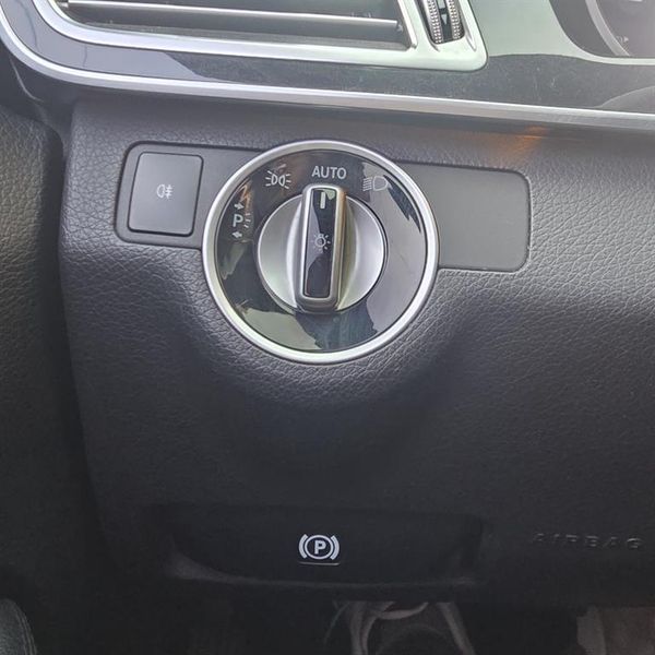 2016 Mercedes-Benz E-Class E220 Bluetec Avantgarde photo 14