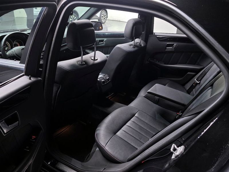 2016 Mercedes-Benz E-Class E220 CDI Avantgarde photo 11