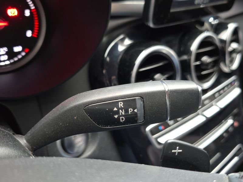 2016 Mercedes-Benz C-Class C200 d photo 9