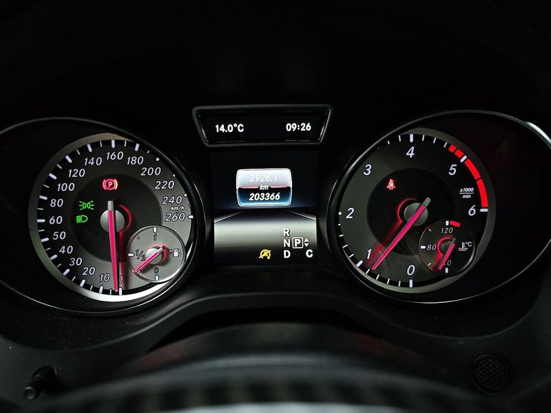2016 Mercedes-Benz A-Class GLA200 d photo 8