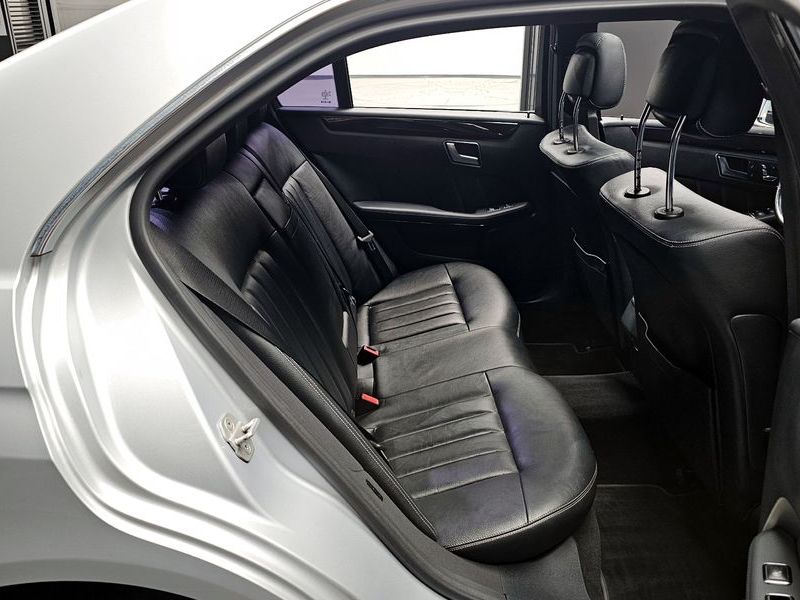 2016 Mercedes-Benz E-Class E220 CDI Avantgarde photo 11