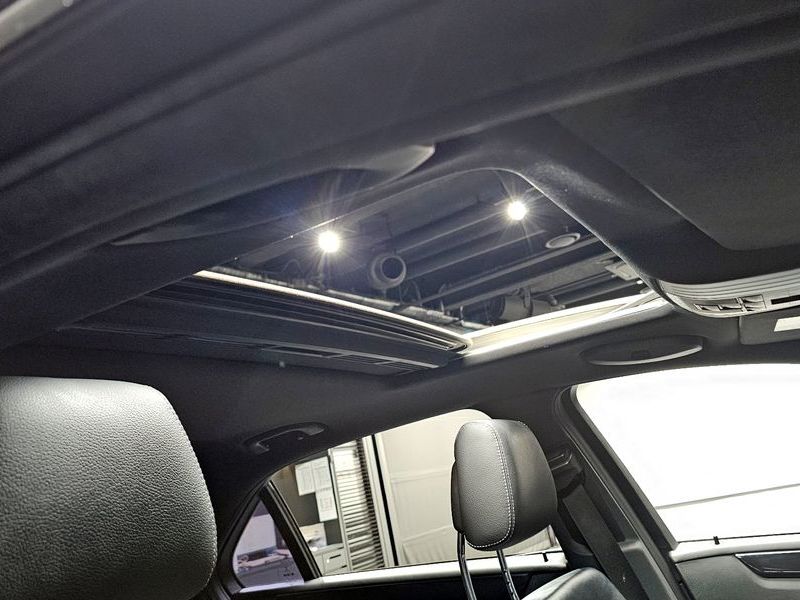 2016 Mercedes-Benz E-Class E220 CDI Avantgarde photo 18