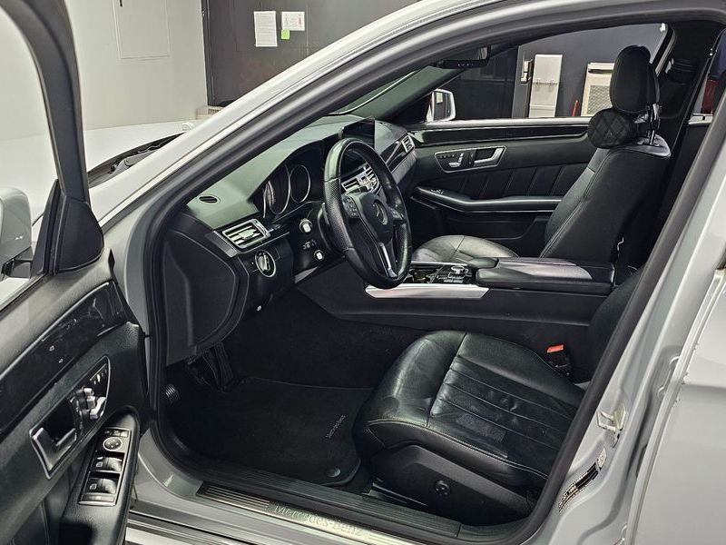 2016 Mercedes-Benz E-Class E220 Bluetec Avantgarde photo 10