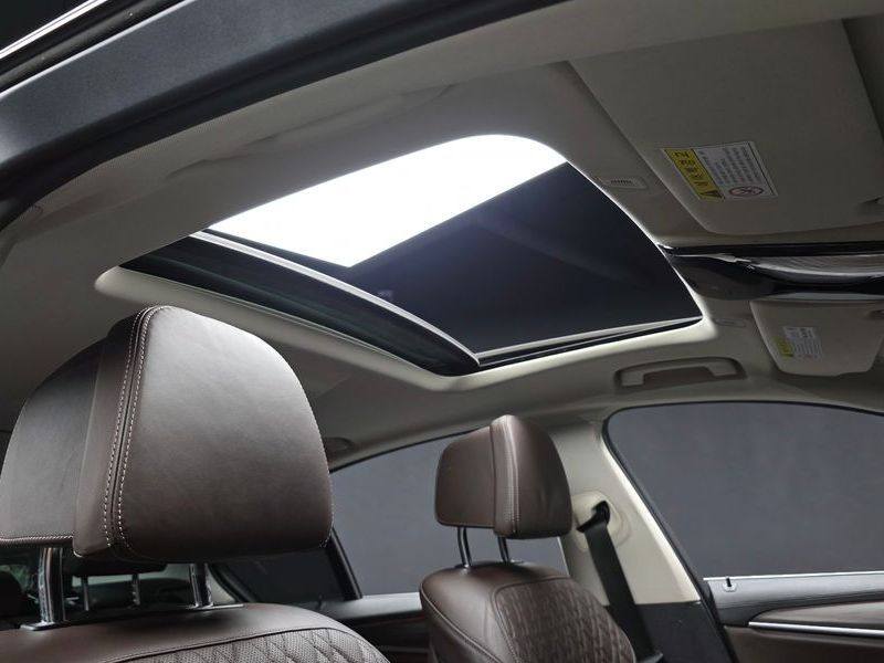 2018 BMW 5 Series 520d Luxury Plus photo 17