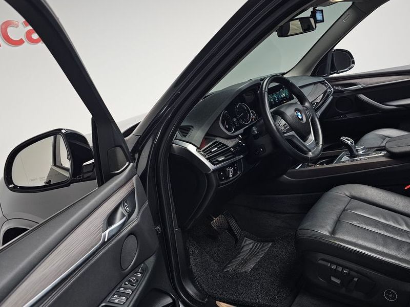 2017 BMW X5 xDrive 30d photo 10