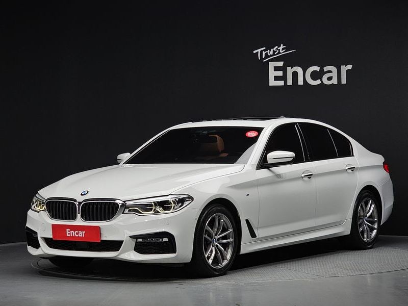 2017 BMW 5 Series 520d xDrive M Sport Package Plus photo 1