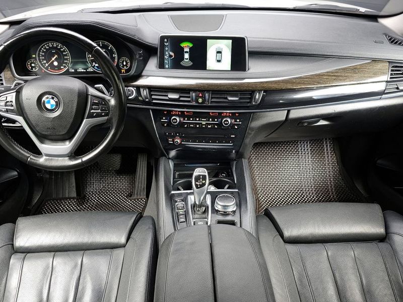 2017 BMW X6 xDrive 40d photo 7
