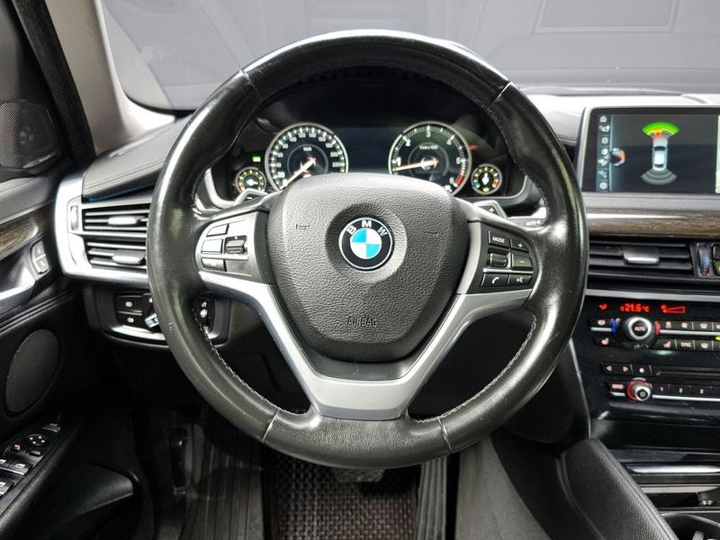 2017 BMW X6 xDrive 40d photo 12