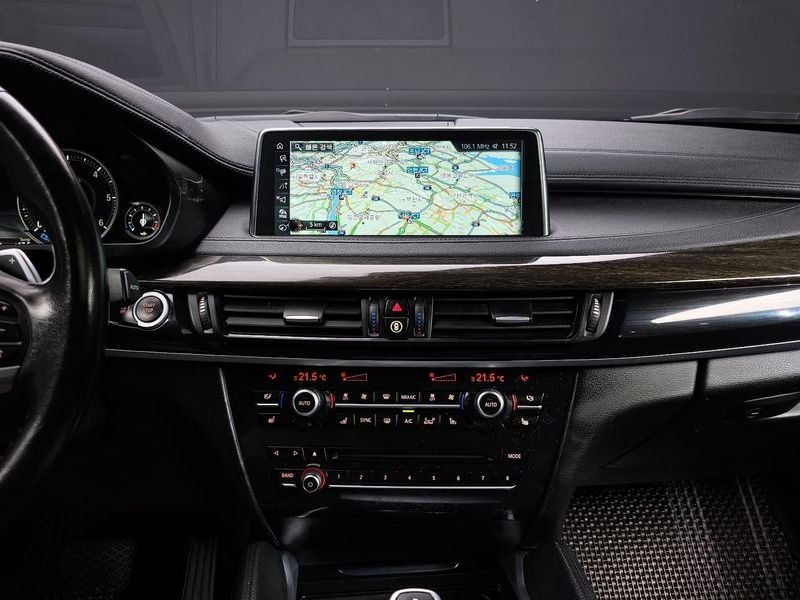 2017 BMW X6 xDrive 40d photo 13