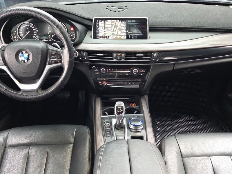 2017 BMW X5 xDrive 30d photo 7