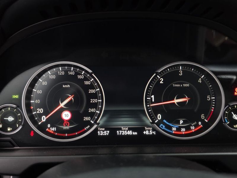 2017 BMW X5 xDrive 30d photo 8