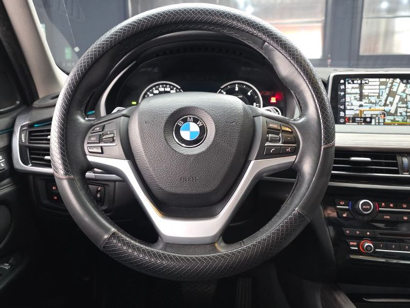 2017 BMW X5 xDrive 30d photo 13