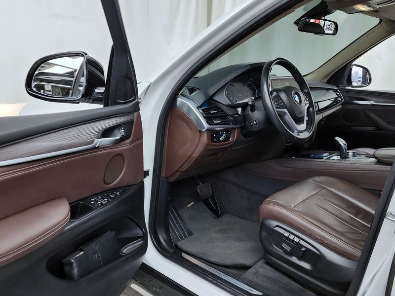 2017 BMW X5 xDrive 30d photo 10
