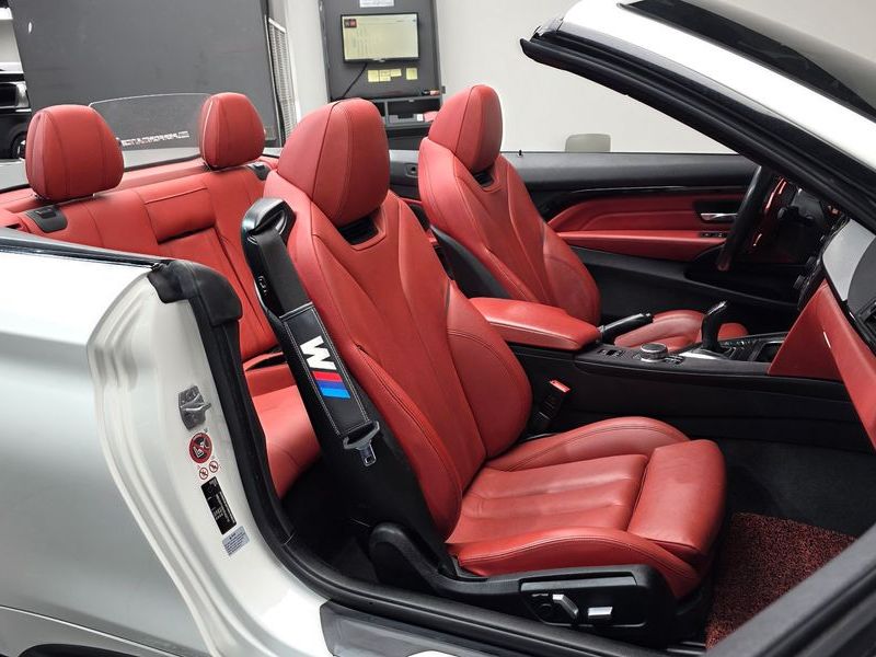 2017 BMW 4 Series 428i M Sport Convertible photo 10