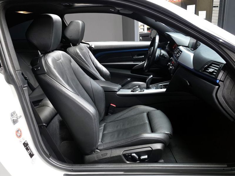 2017 BMW 4 Series 428i M Sport Coupe photo 11