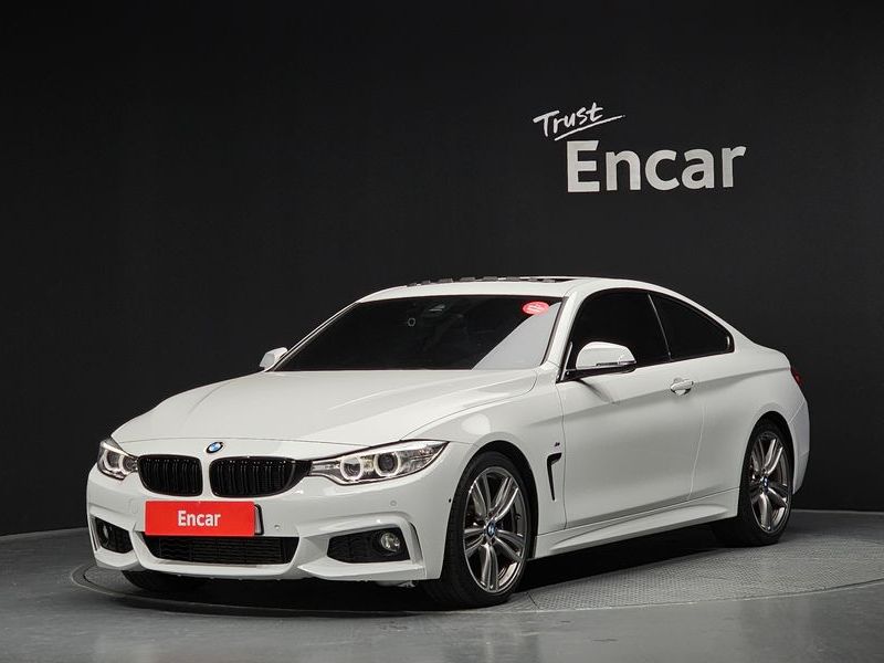 2017 BMW 4 Series 428i M Sport Coupe photo 1