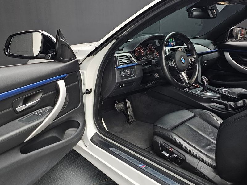 2017 BMW 4 Series 428i M Sport Coupe photo 11