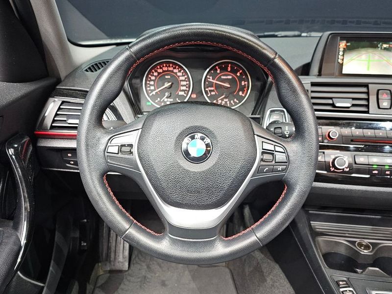 2017 BMW 1시리즈 118d Sport 5Door photo 13