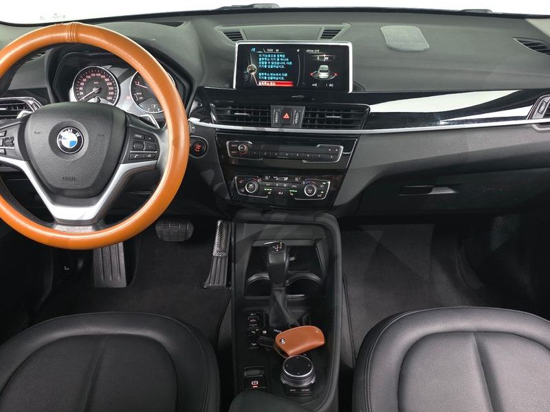 2017 BMW X1 xDrive 18d photo 7