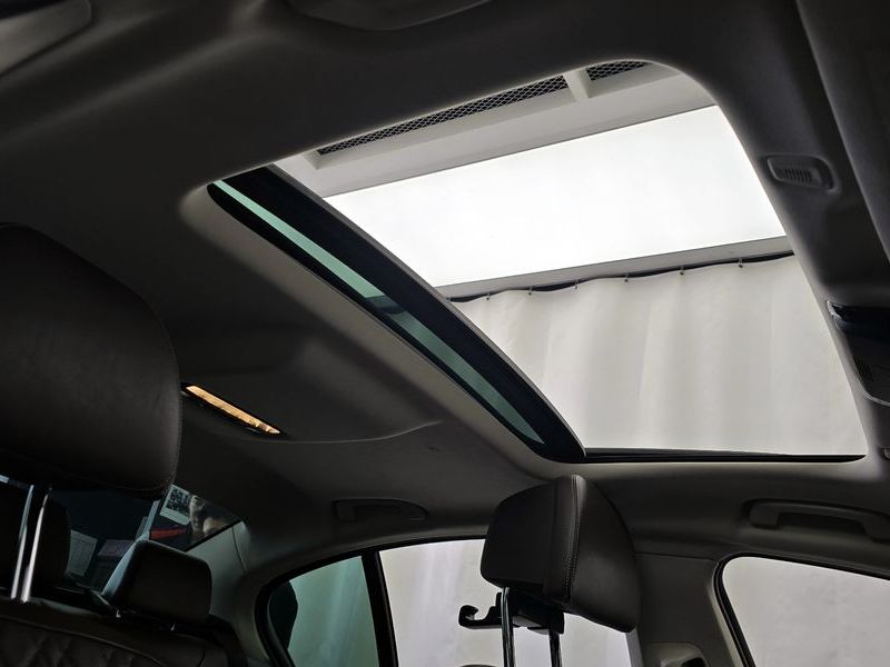 2019 BMW 5 Series 520d xDrive Luxury Plus photo 17