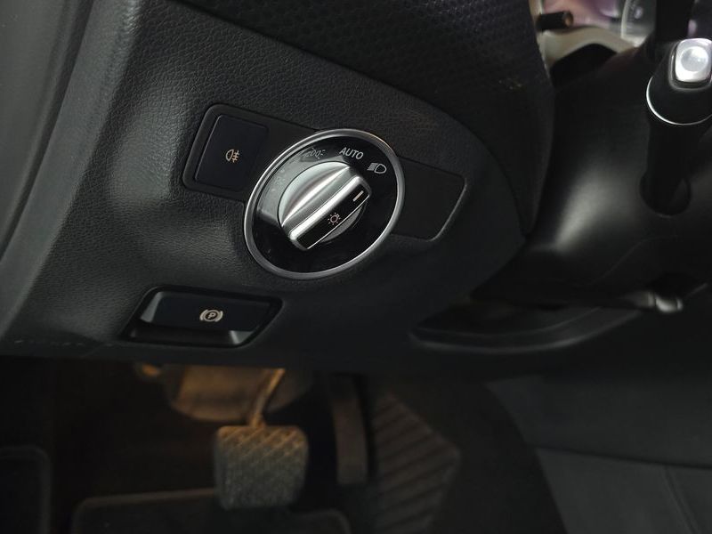 2016 Mercedes-Benz A-Class A200 photo 14