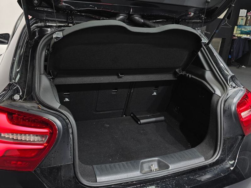 2016 Mercedes-Benz A-Class A200 photo 20