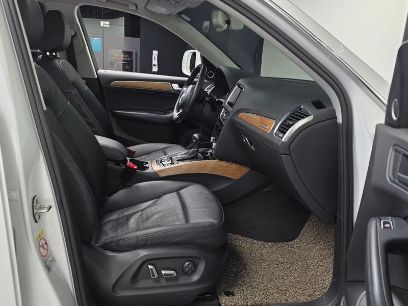 2016 Audi Q5 45 TDI Quattro Dynamic 8R photo 11