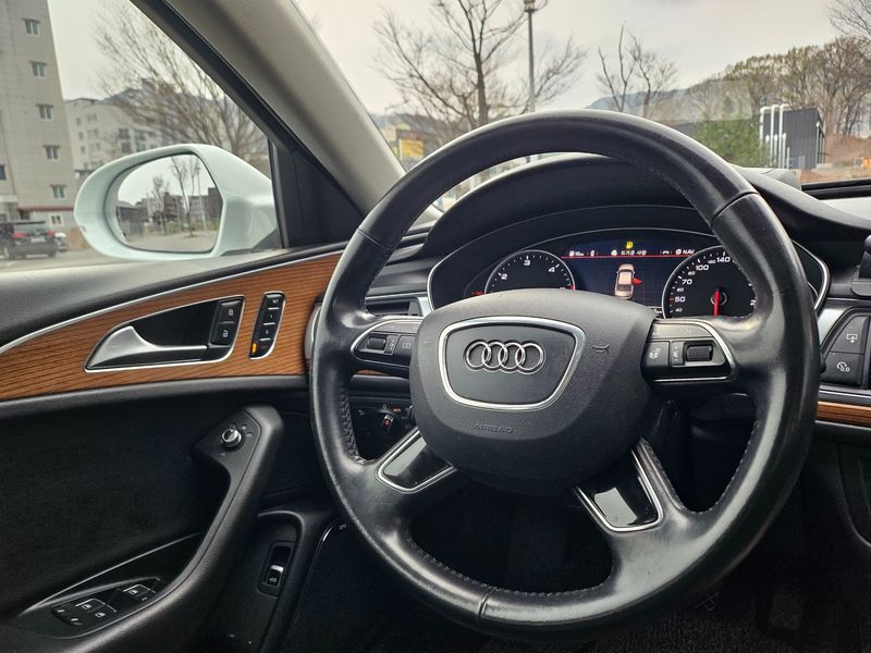 2016 Audi A6 40 TDI Quattro Premium C7 photo 18