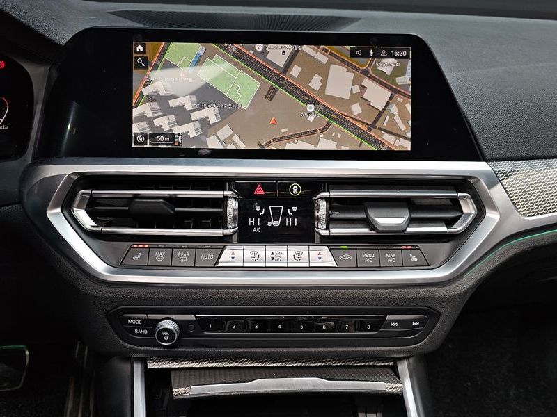 2019 BMW 3 Series 320d M Sport photo 14