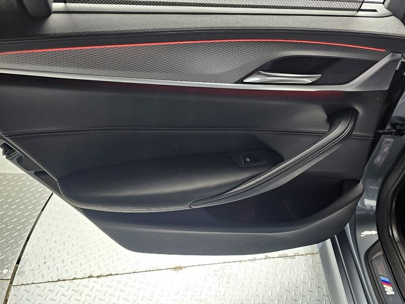 2019 BMW 5 Series 520d M Sport Package Plus photo 25