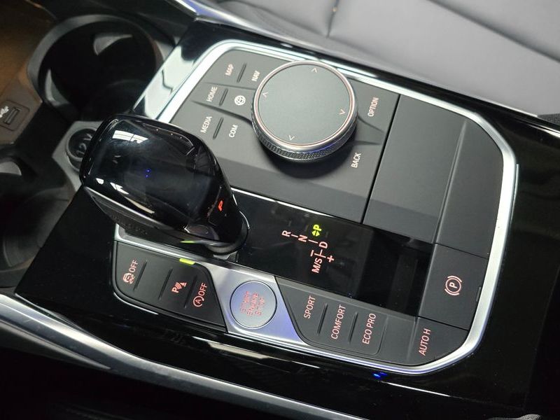 2019 BMW 3 Series 320d photo 9