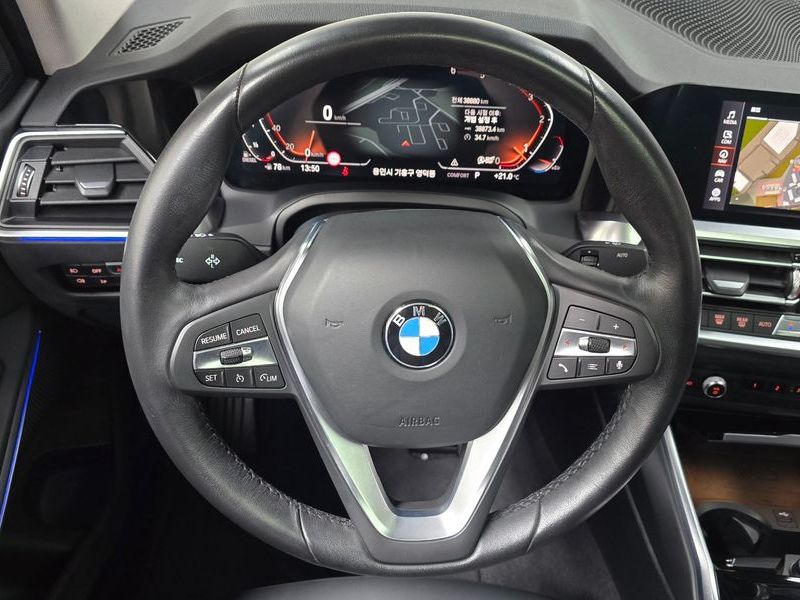 2019 BMW 3 Series 320d photo 12