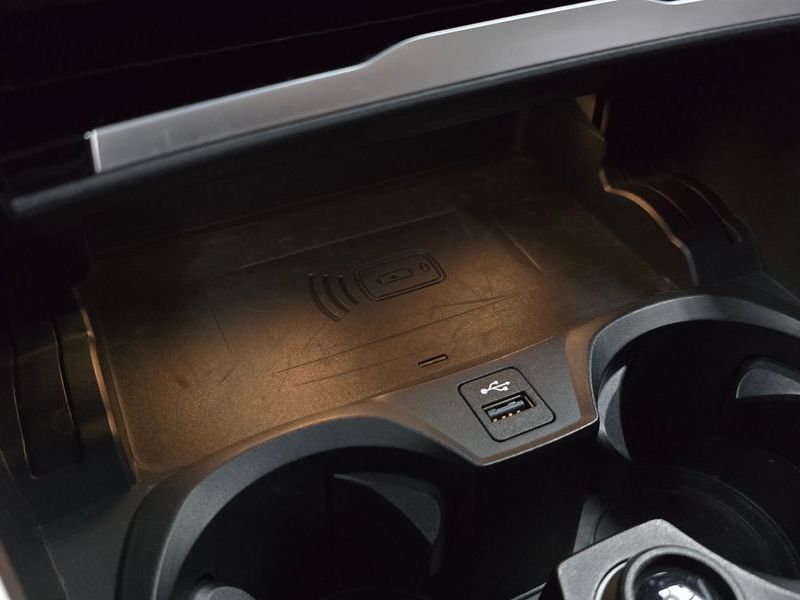 2019 BMW 3 Series 320d photo 29