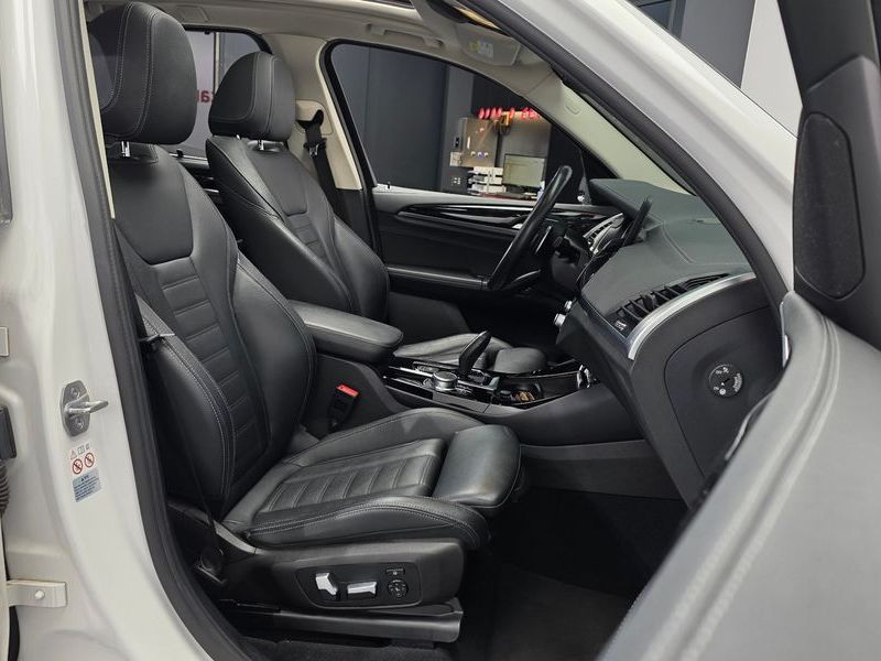 2019 BMW X3 xDrive 20d photo 11