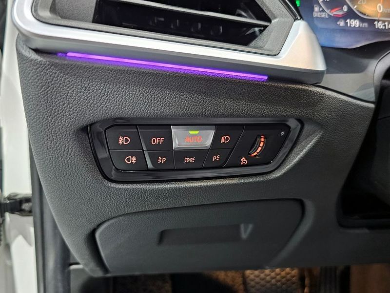 2019 BMW 3 Series 320d photo 16