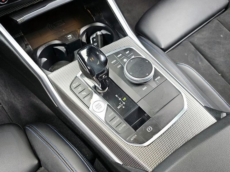 2019 BMW 3 Series 320d M Sport photo 9