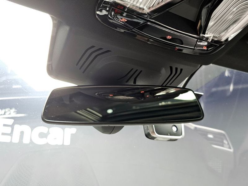 2019 BMW 3 Series 320d M Sport photo 17